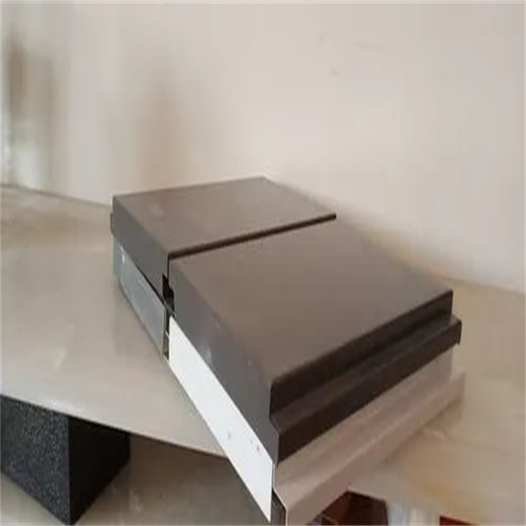 成都金属保温装饰一体板 成都金属保温装饰一体板